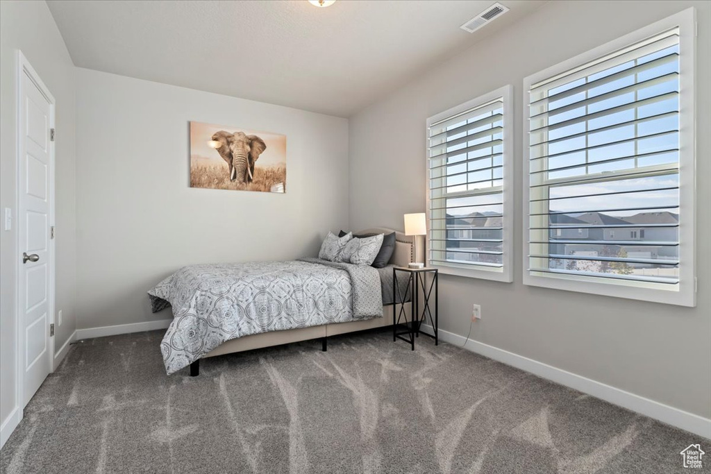 Photo 22 for MLS #2114097 at 1538 W Oakbrook Dr