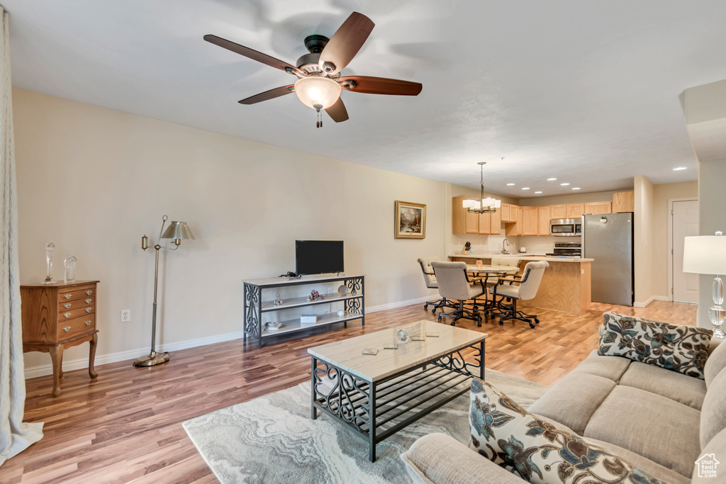 1205 E PRIVOT DR #102 Cottonwood Heights, UT 84121