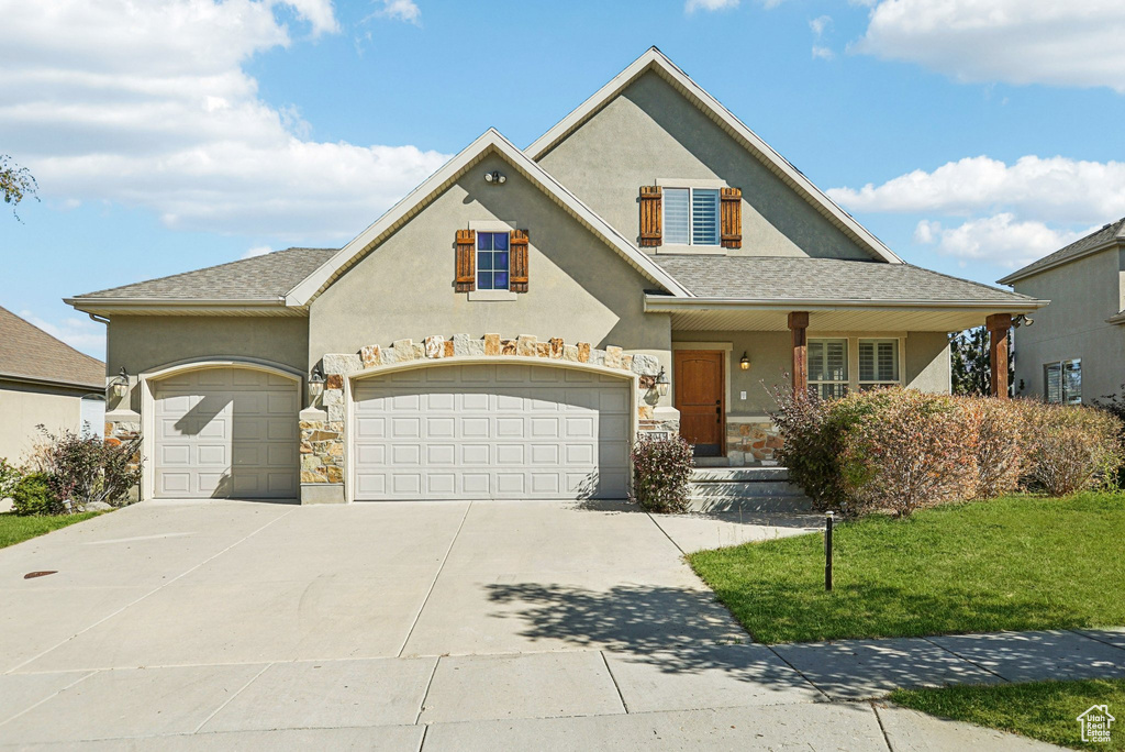 Photo 3 for MLS #2114099 at 2045 E Rocklin Dr