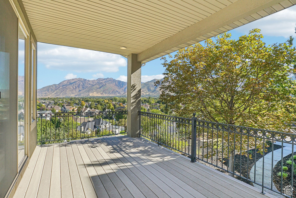 Photo 34 for MLS #2114099 at 2045 E Rocklin Dr