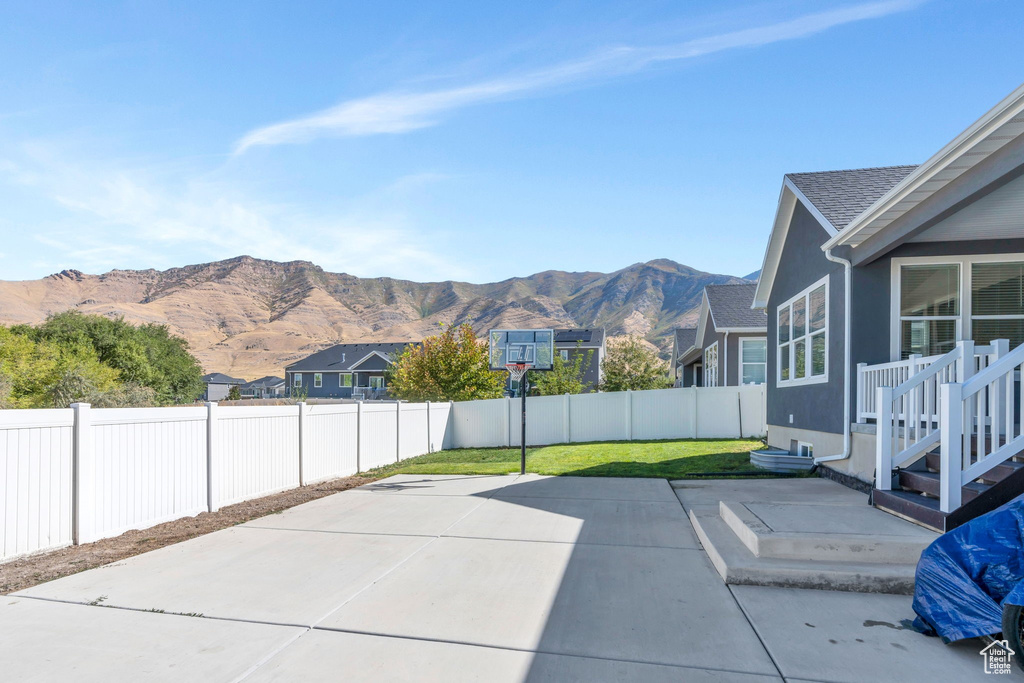 1897 E ROCK HOLLOW RD Lake Point, UT 84074