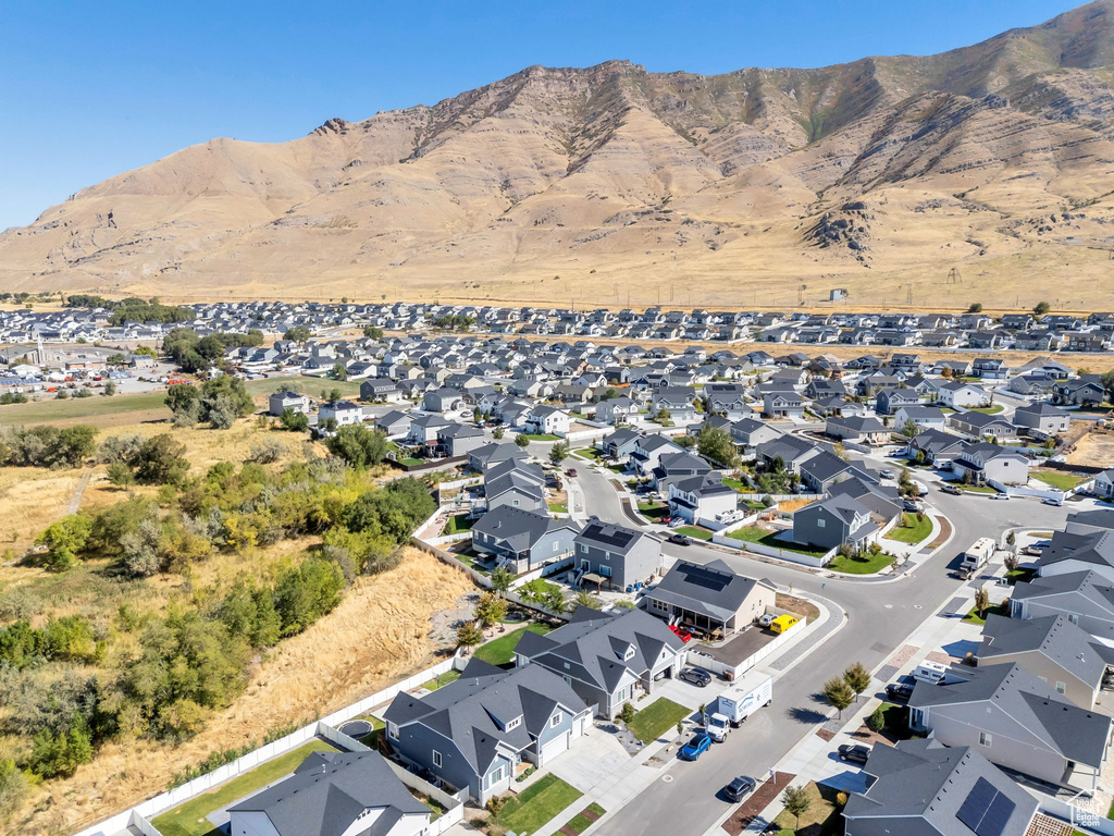 1897 E ROCK HOLLOW RD Lake Point, UT 84074
