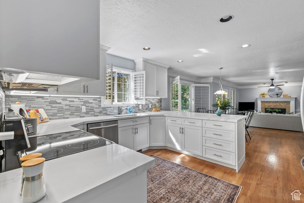 Photo 11 for MLS #2114107 at 1574 E Stablewood Cir