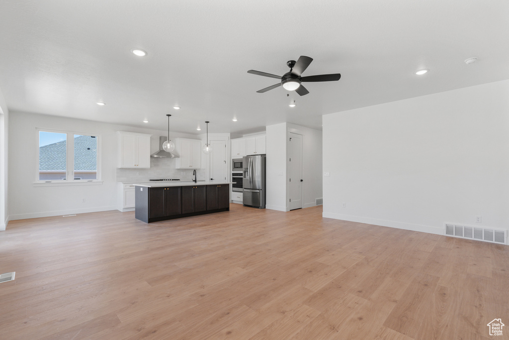 Photo 6 for MLS #2114115 at 1380 West View Dr