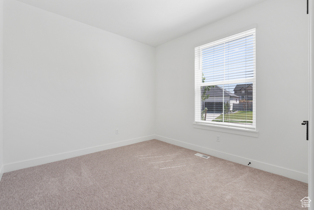 Photo 21 for MLS #2114115 at 1380 West View Dr