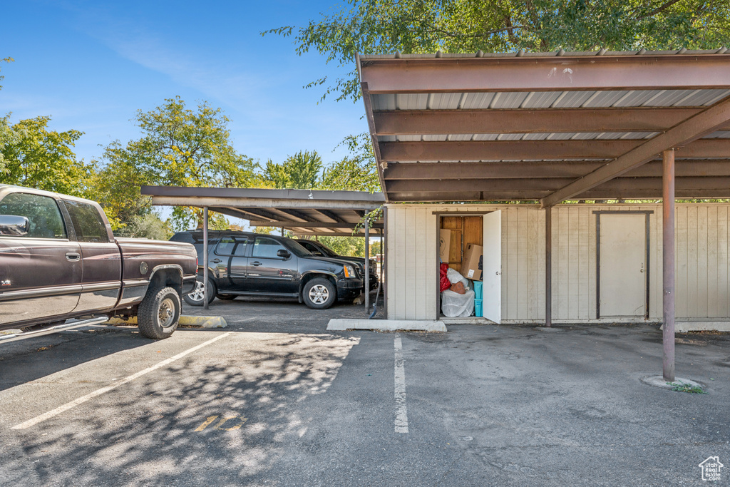 2646 W 5625 S #M-2646 Roy, UT 84067