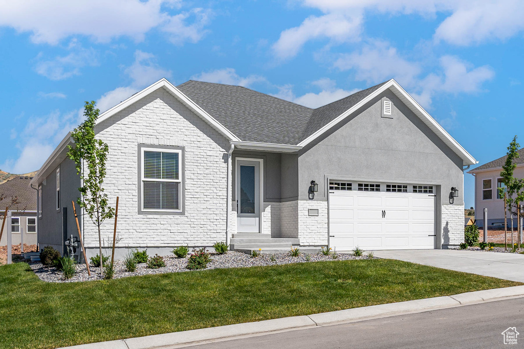 Photo 2 for MLS #2114126 at 1144 Crest Dale Ln