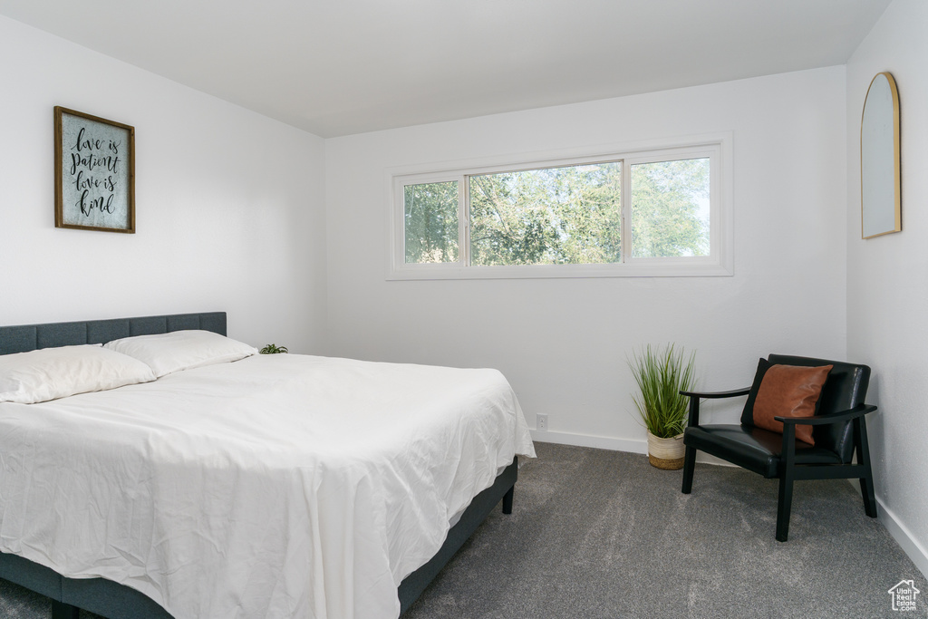 Photo 15 for MLS #2114127 at 834 Highland Blvd
