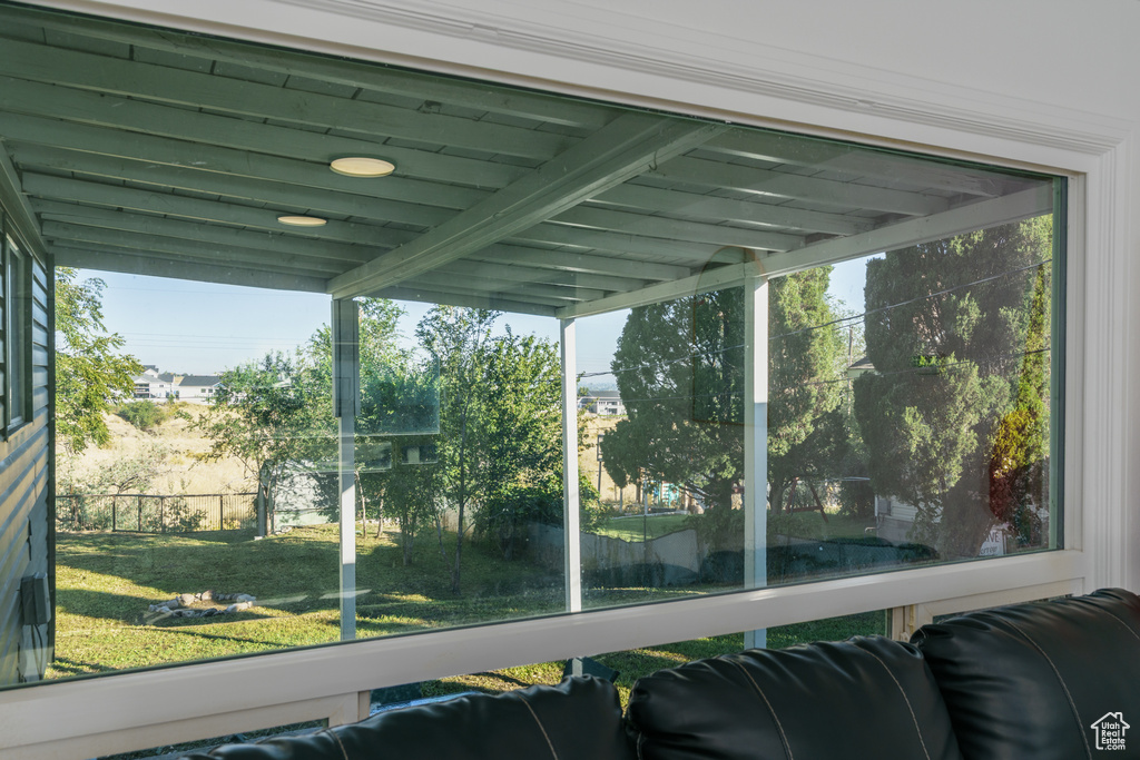 Photo 6 for MLS #2114127 at 834 Highland Blvd