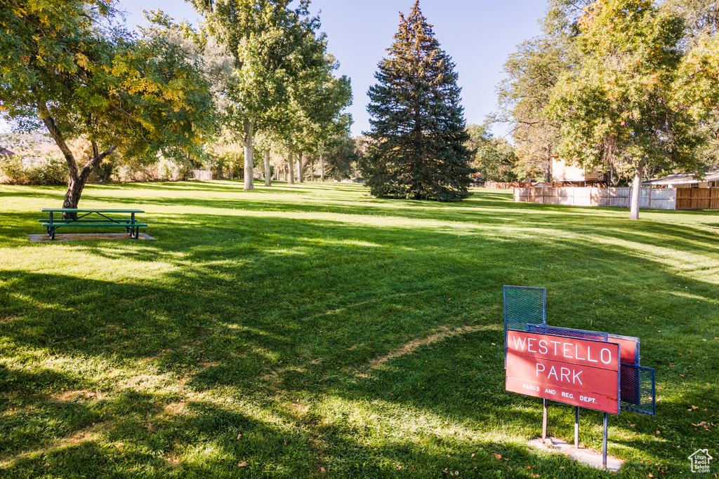 Photo 46 for MLS #2114127 at 834 Highland Blvd