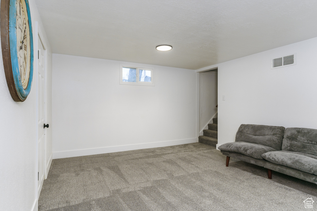 Photo 22 for MLS #2114127 at 834 Highland Blvd