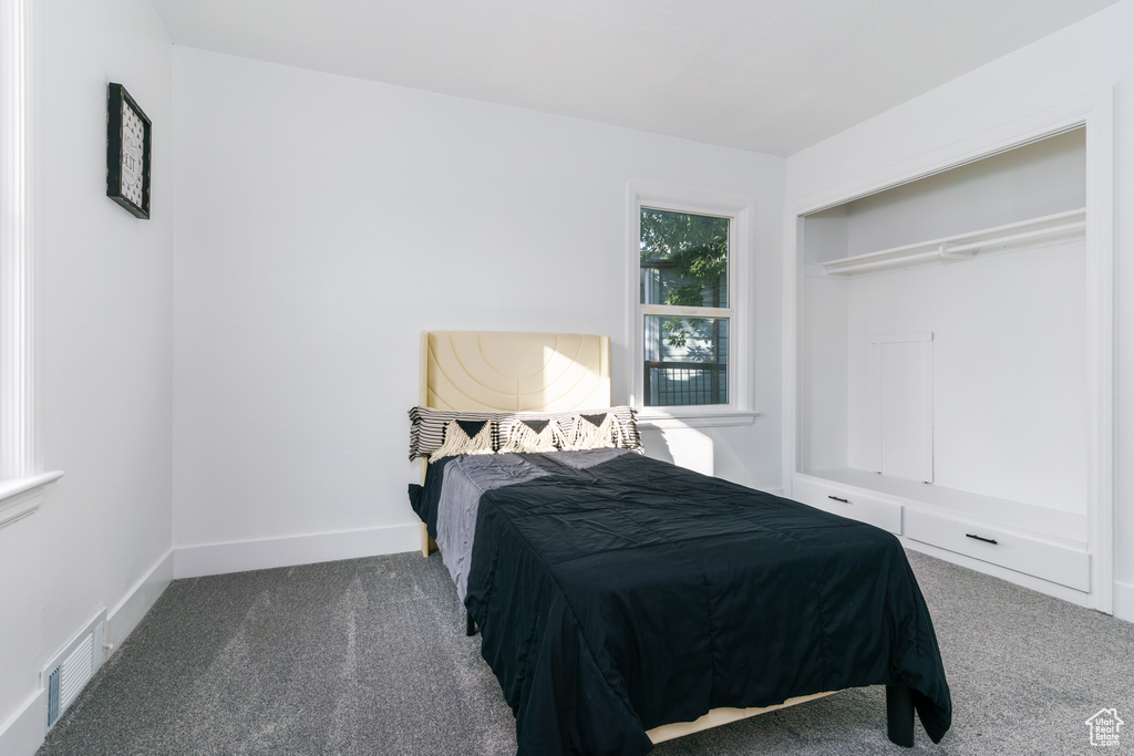 Photo 20 for MLS #2114127 at 834 Highland Blvd
