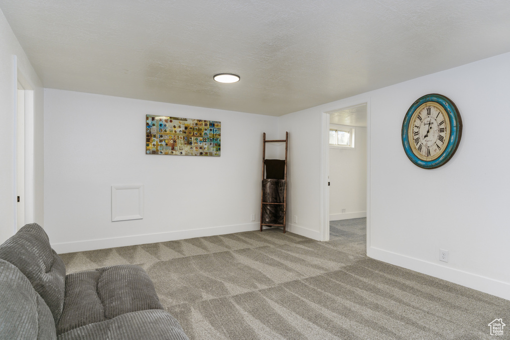 Photo 21 for MLS #2114127 at 834 Highland Blvd