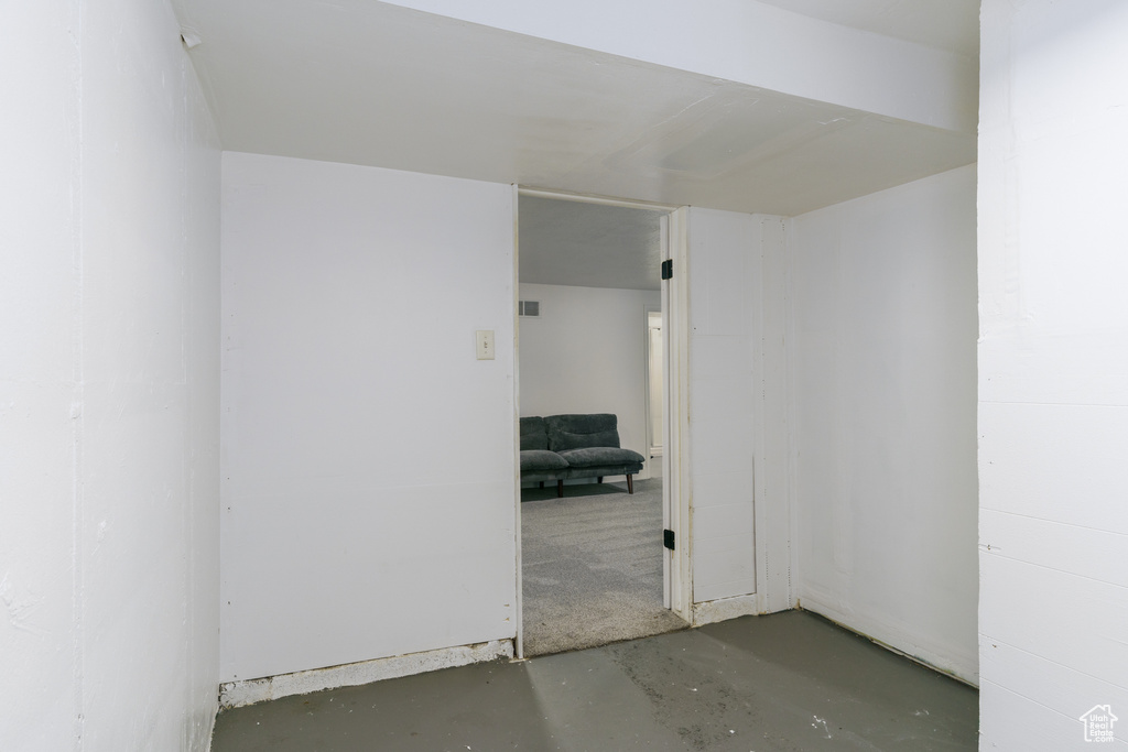 Photo 28 for MLS #2114127 at 834 Highland Blvd