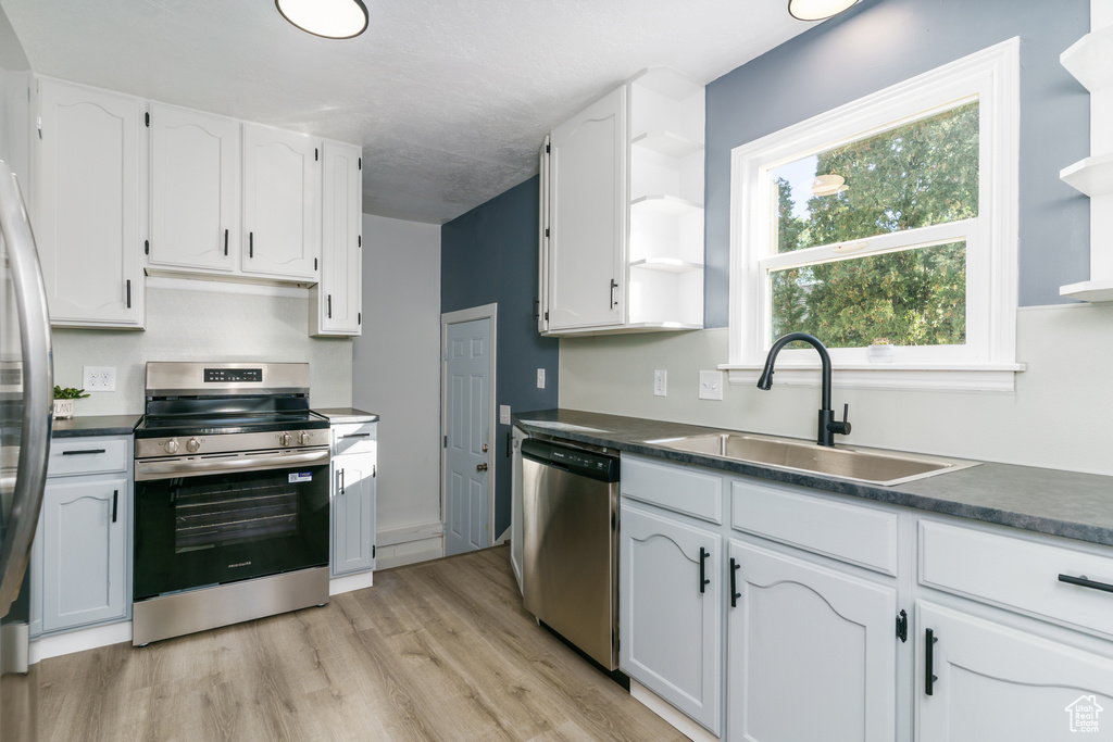 Photo 13 for MLS #2114127 at 834 Highland Blvd