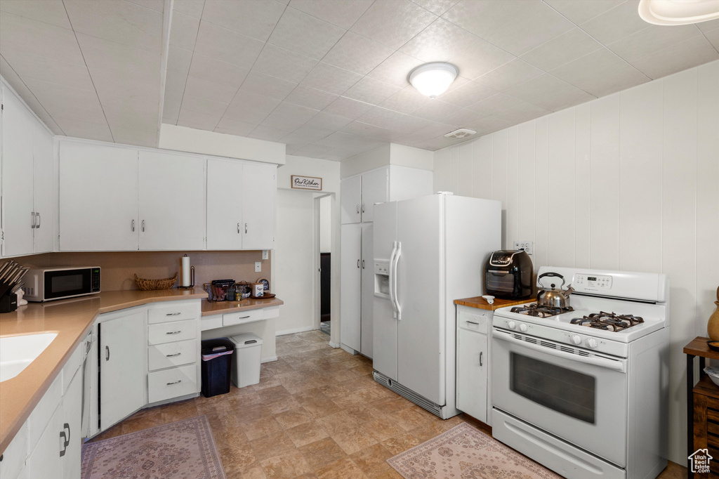 Photo 11 for MLS #2114129 at 410 N 800 West