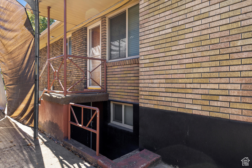 Photo 29 for MLS #2114129 at 410 N 800 West