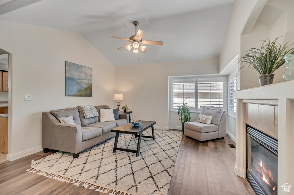 Photo 4 for MLS #2114131 at 14254 S Amber Rose Ln