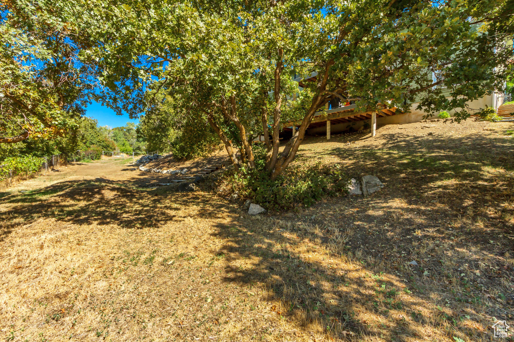 Photo 49 for MLS #2114132 at 358 Eastoaks Dr