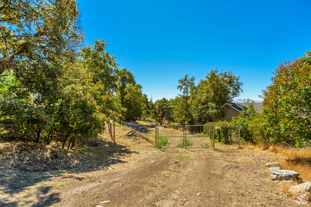 Photo 46 for MLS #2114132 at 358 Eastoaks Dr