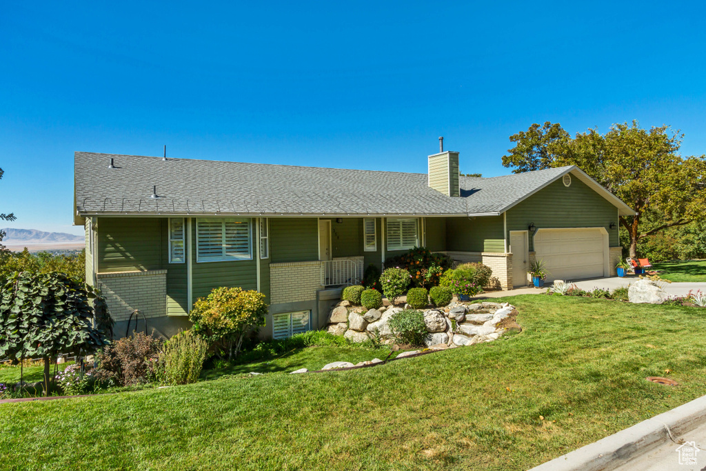 Photo 2 for MLS #2114132 at 358 Eastoaks Dr