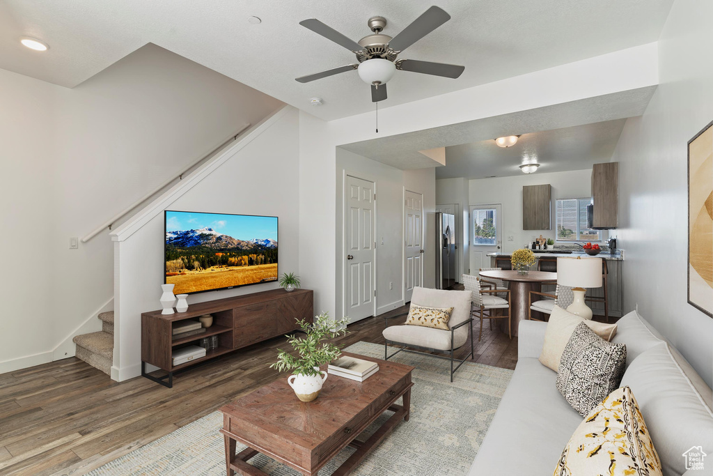 Photo 2 for MLS #2114136 at 1045 S 1200 West #83