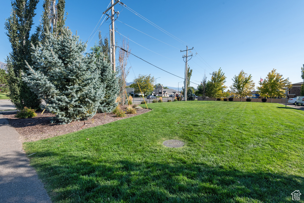 2211 N 525 W Layton, UT 84041