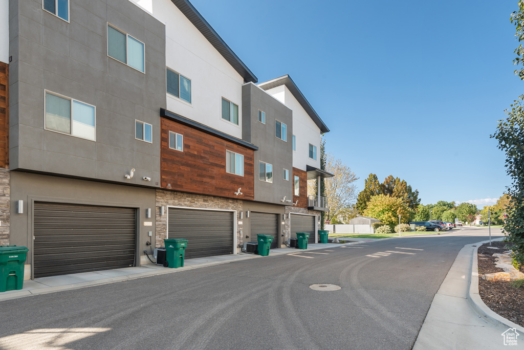 2211 N 525 W Layton, UT 84041