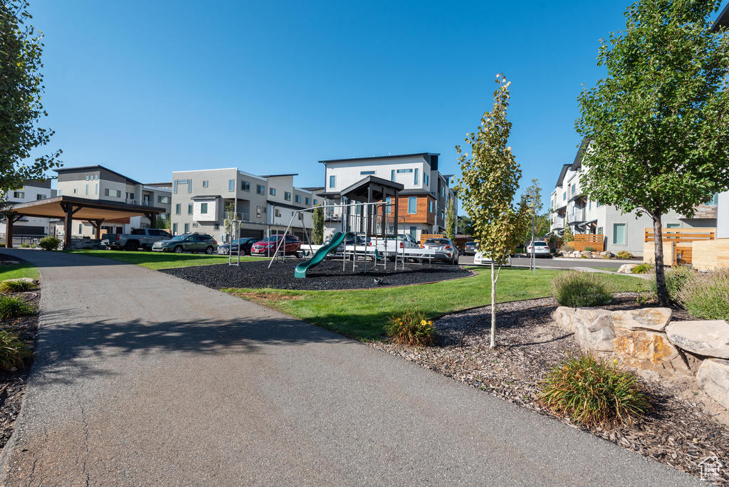 2211 N 525 W Layton, UT 84041