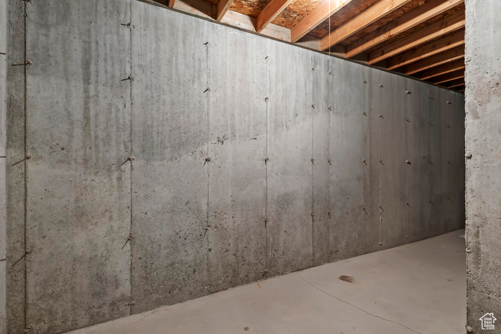 3420 S PIONEER ST Salt Lake City, UT 84109