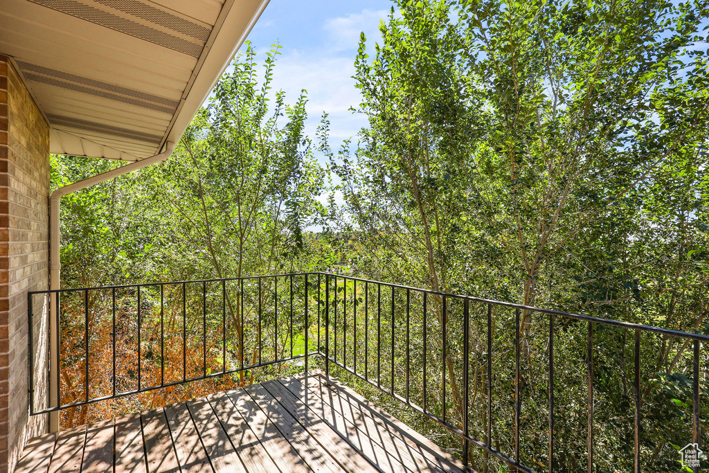 Photo 12 for MLS #2114145 at 1434 Washakie Cir