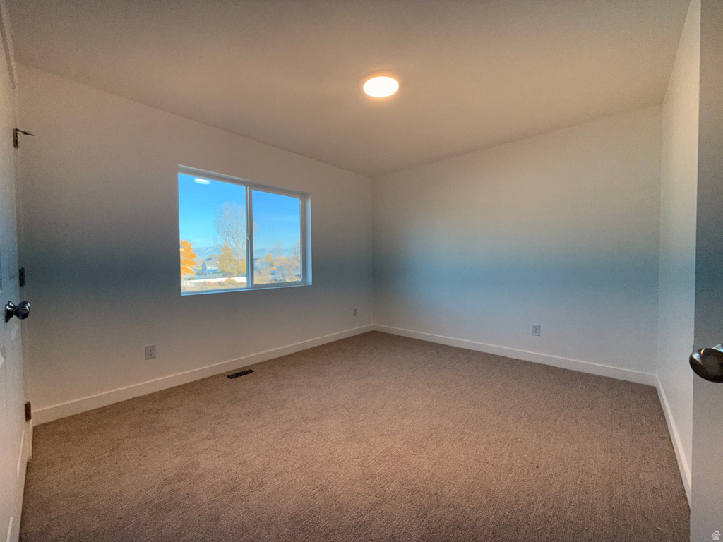 2775 S PATRICIA DR Magna, UT 84044