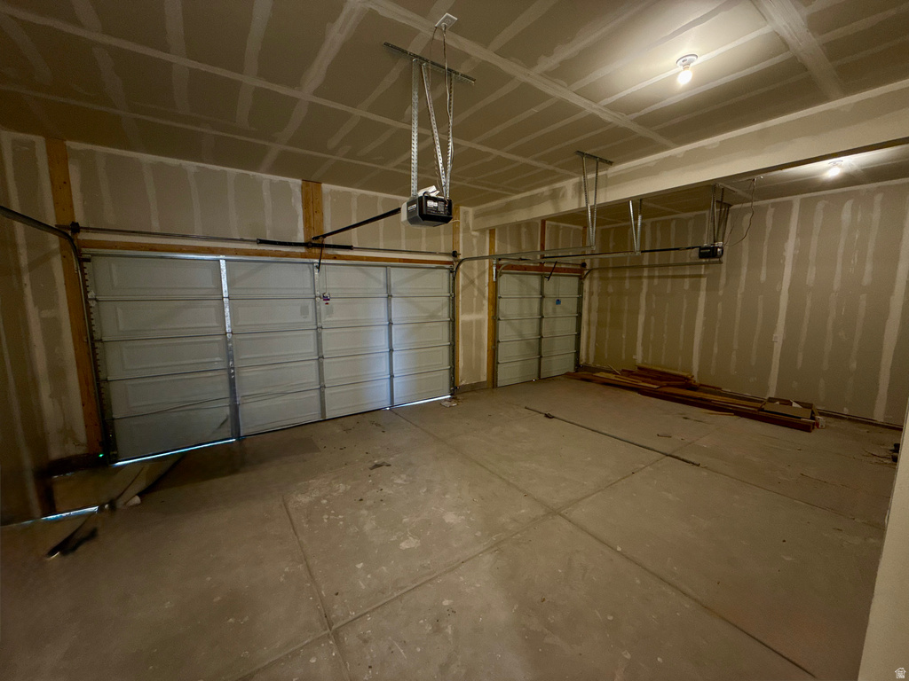 2775 S PATRICIA DR Magna, UT 84044