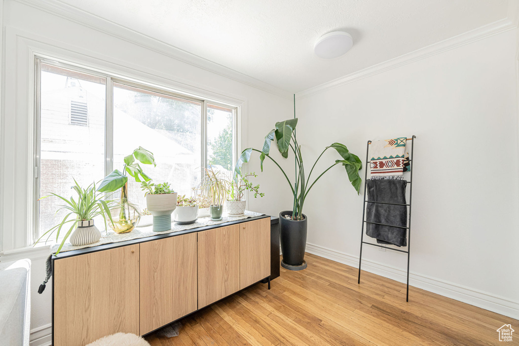 Photo 9 for MLS #2114154 at 3065 S Iowa Ave