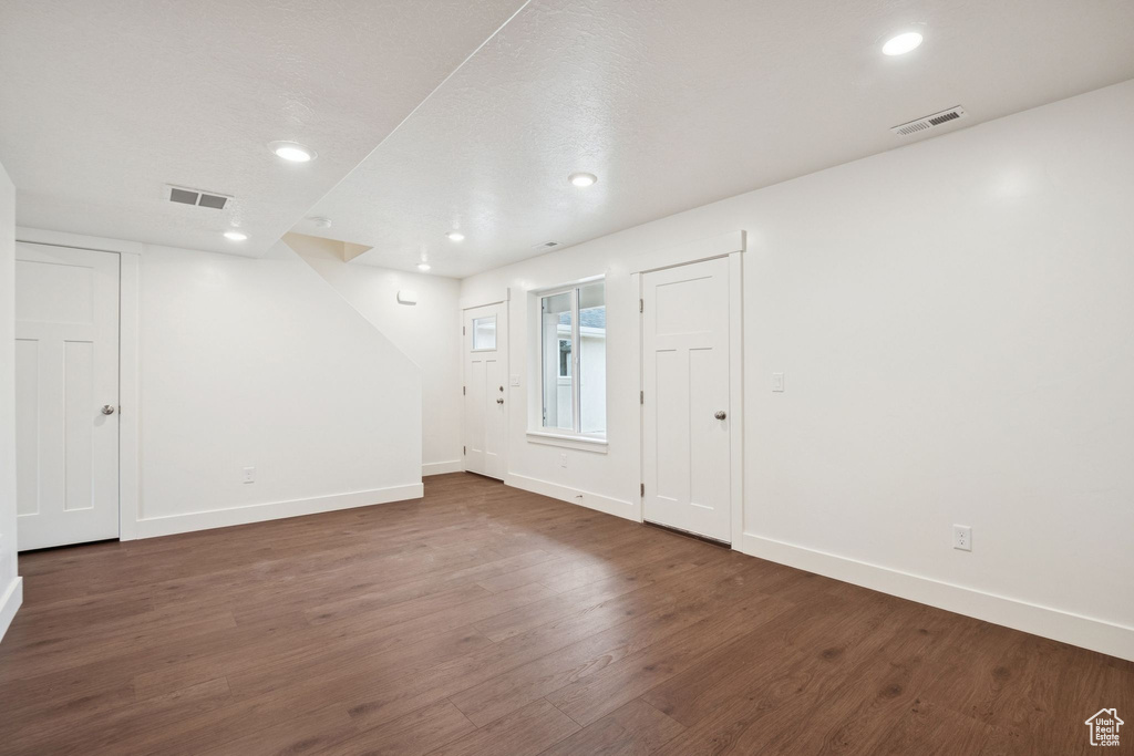 Photo 3 for MLS #2114162 at 1615 N Angel St #F