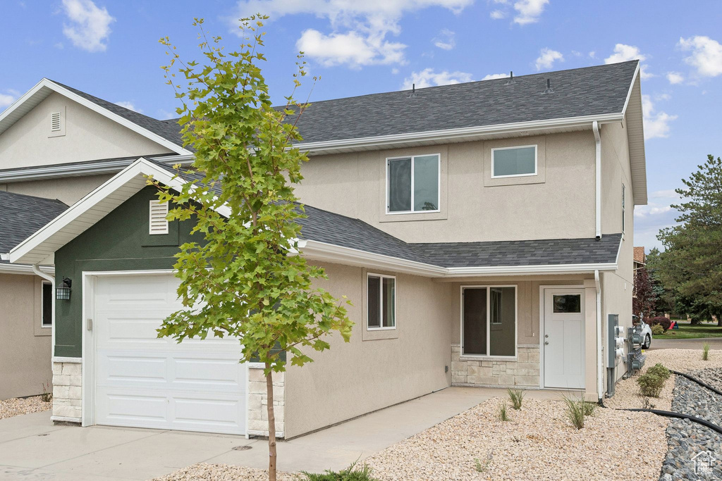 Photo 2 for MLS #2114163 at 1615 N Angel St #I