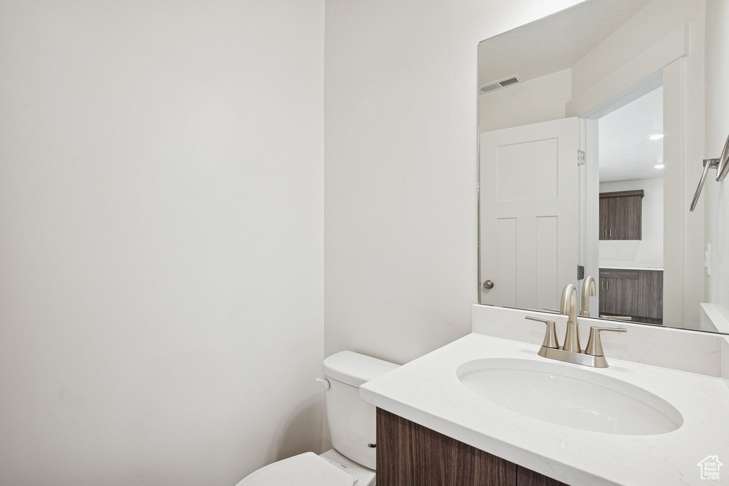 Photo 11 for MLS #2114164 at 1615 N Angel St #H