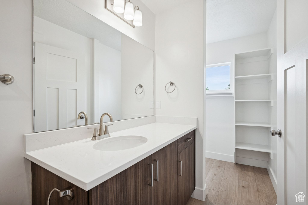 Photo 21 for MLS #2114164 at 1615 N Angel St #H
