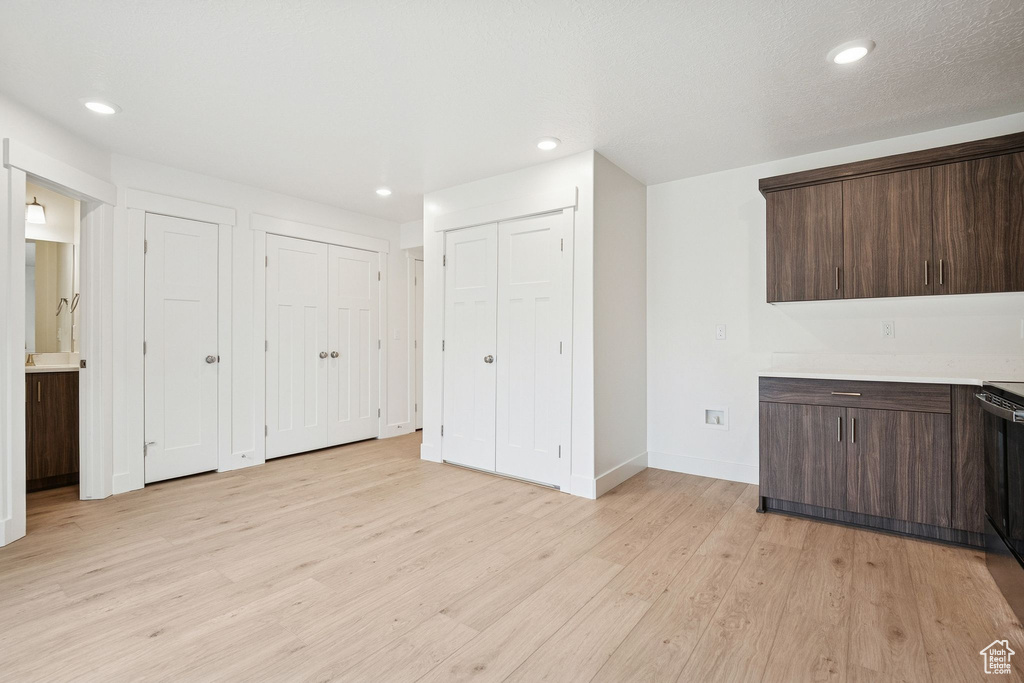 Photo 10 for MLS #2114164 at 1615 N Angel St #H