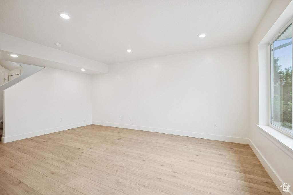 1615 N ANGEL ST #E Layton, UT 84041