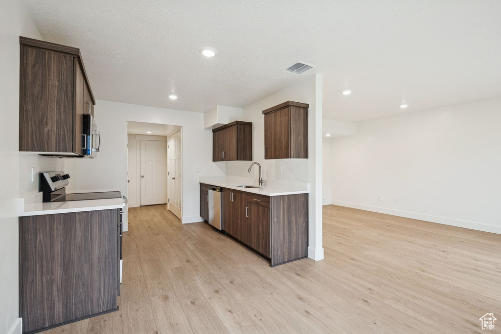 1615 N ANGEL ST #E Layton, UT 84041