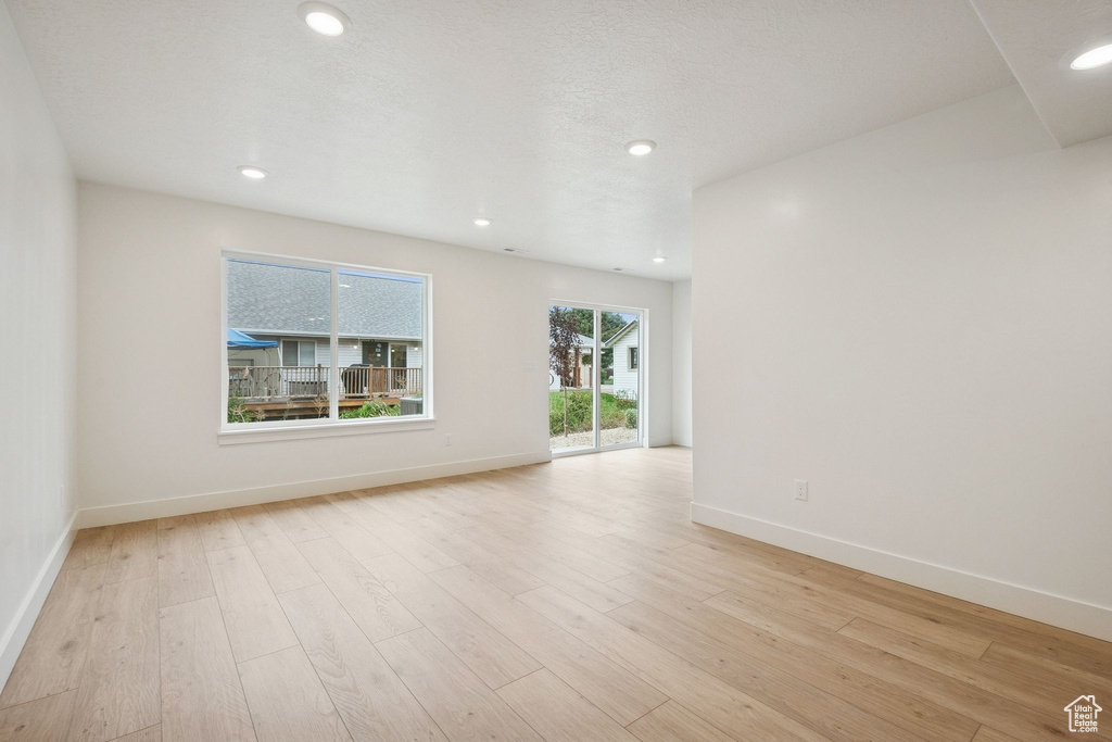 1615 N ANGEL ST #E Layton, UT 84041