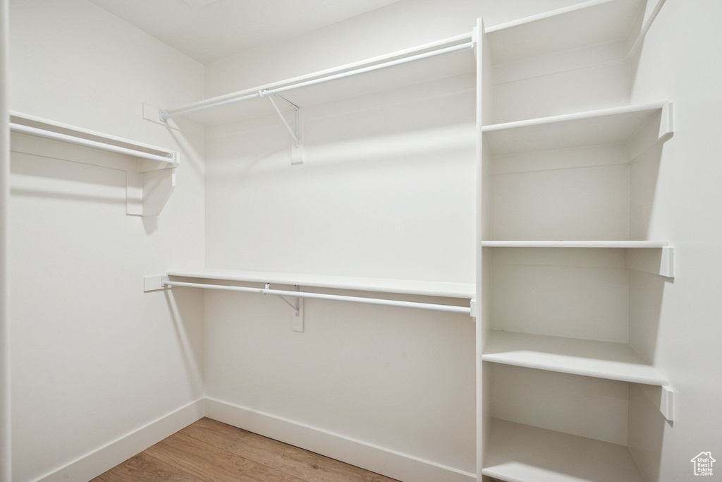 1615 N ANGEL ST #E Layton, UT 84041