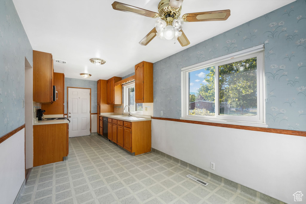 Photo 8 for MLS #2114174 at 295 E 300 North