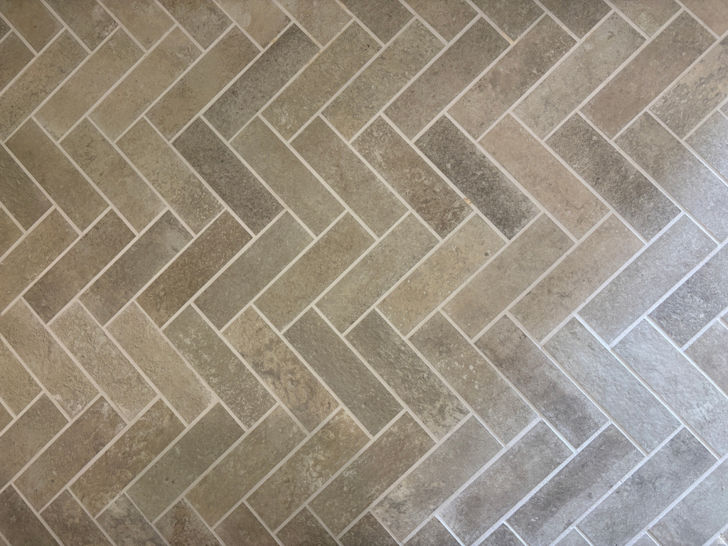 792 N MOUNTAIN DR Elk Ridge, UT 84651