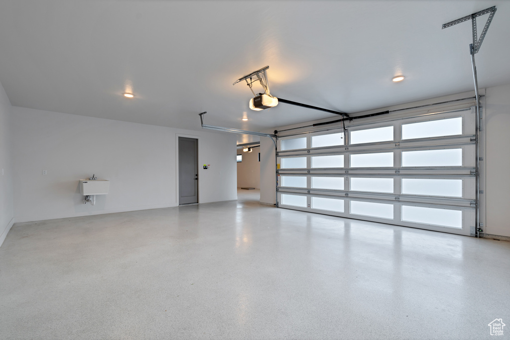 2145 N MAIN ST Centerville, UT 84014