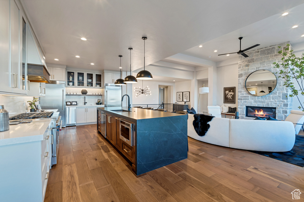 2145 N MAIN ST Centerville, UT 84014