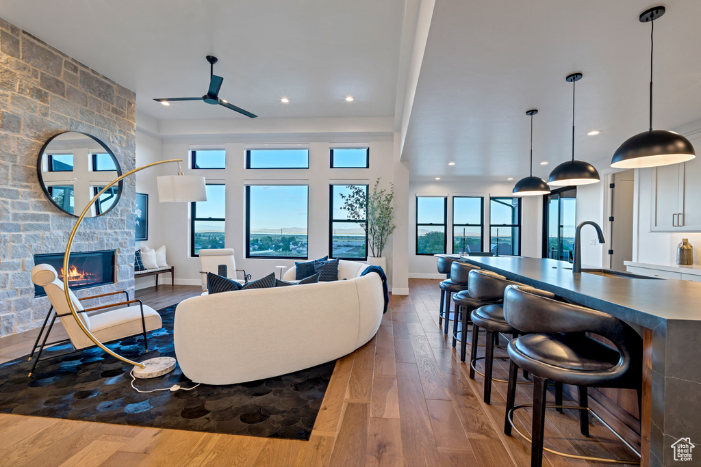 2145 N MAIN ST Centerville, UT 84014