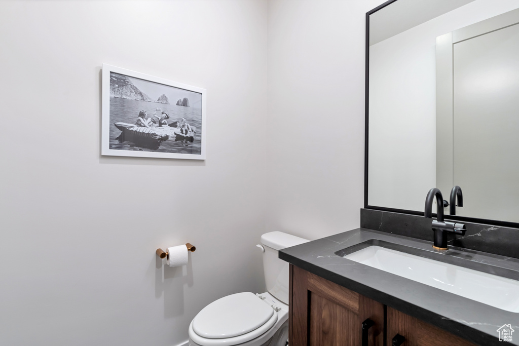 2145 N MAIN ST Centerville, UT 84014