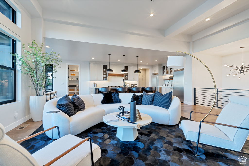 2145 N MAIN ST Centerville, UT 84014